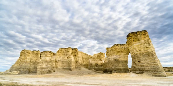 Monument Rocks dans l'ouest du Kansas — Photo