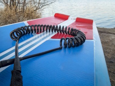 bobin Emanet paddleboard tasma