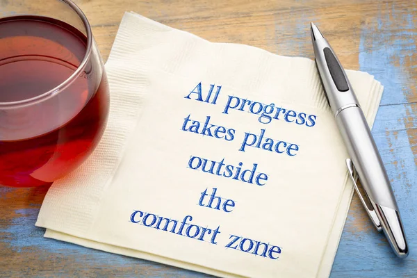 Alle vooruitgang plaatsvindt buiten de comfortzone — Stockfoto