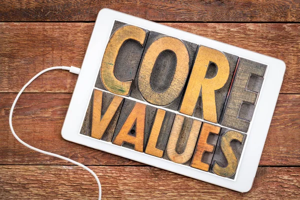 Core values palabra resumen en tableta —  Fotos de Stock