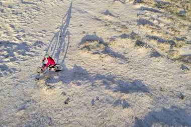 Çöl iz şişman Bisiklete binmek