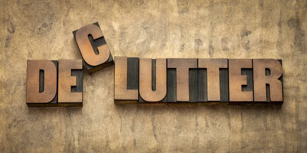 Declutter word  abstract in wood type — Stock Photo, Image