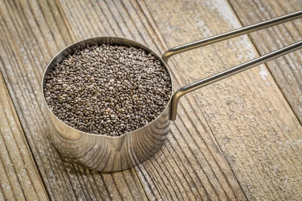 Chia Seeds Metal Measuring Scoop Grunge Wood Background Healthy Superfood — Stock Photo, Image