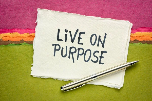 Live Purpose Inspirational Note Tulisan Tangan Pada Kertas Kain Buatan — Stok Foto