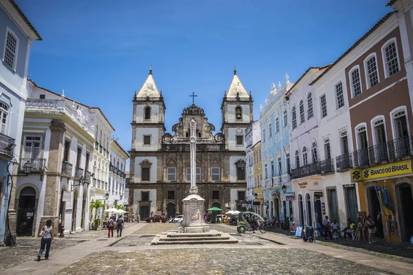 Pelourinho es uno de los lugares más famosos de Salvador para recorrer — Foto de Stock