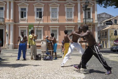 Salvador Brezilya Capoeira performansı