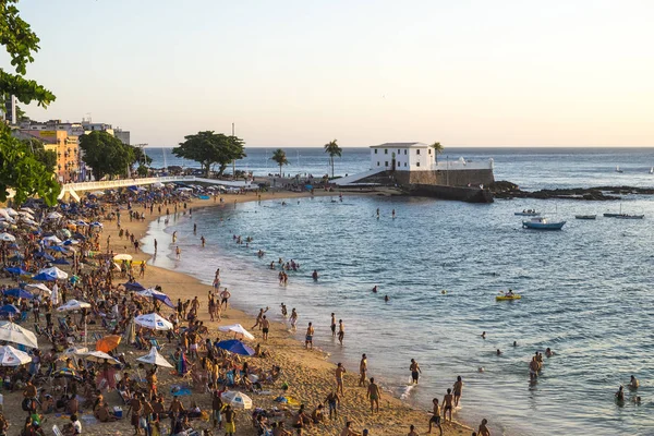 Porto da Barra beach vid solnedgången — Stockfoto