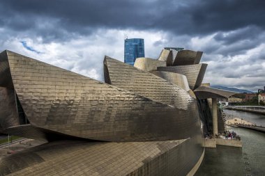 Guggenheim Müzesi bilbao