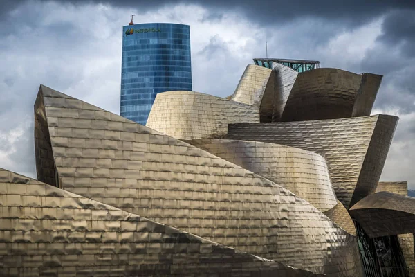 Guggenheim Müzesi bilbao