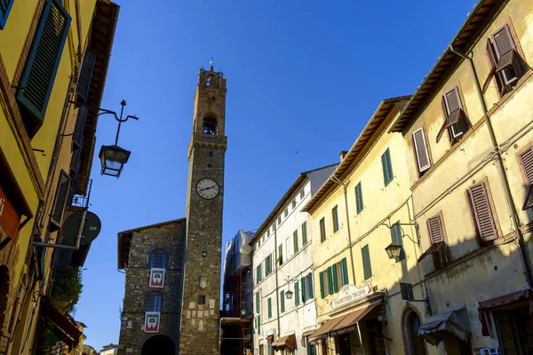 İtalya Montalcino 'daki Palazzo dei Priori Sarayı