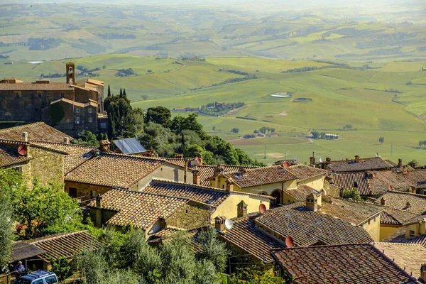 Stadtpanorama von der Festung von Montalcino — Stockfoto