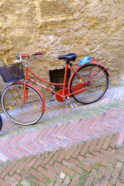 Reizen in Toscane in fiets — Stockfoto