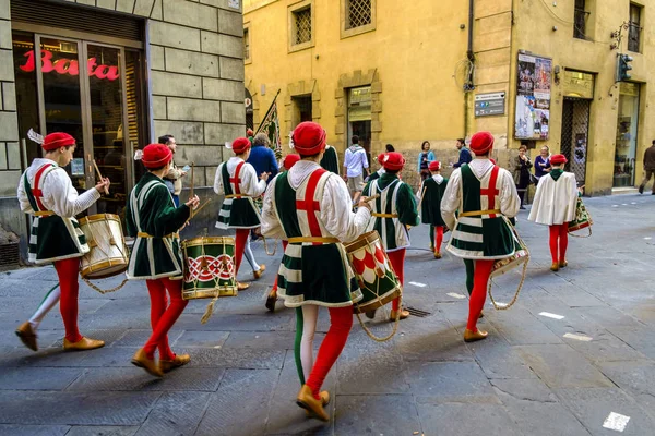 Festivities relationated with Palio in the streets of the city — Stock Photo, Image