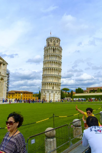 Eğik Pisa Kulesi, Toskana, İtalya, — Stok fotoğraf