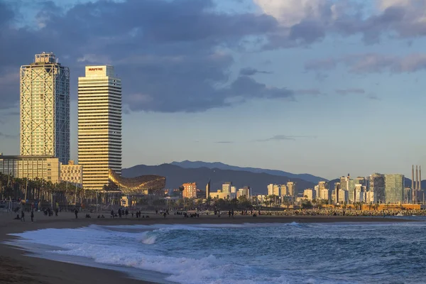 panoramik manzaralı Barcelona beach 