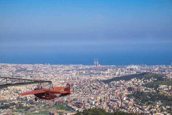 Panoramic view of the Catalan capital from Tibidabo mountain — Stock Photo, Image