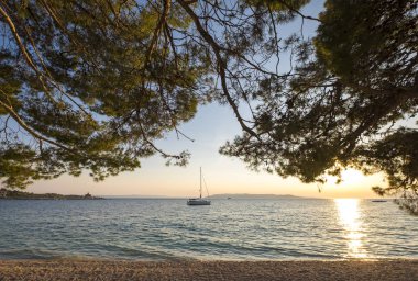 Makarska, Hırvatistan - 30 Mayıs 2017: Makarska Rivera Hırvatistan Avrupa'da Beach'te