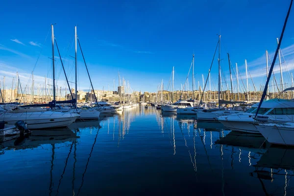 Old harbor, Vieux Port, in Marseille — Stock Photo, Image