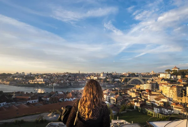 Pohled na Porto a řeku Douro v Portugalsku — Stock fotografie