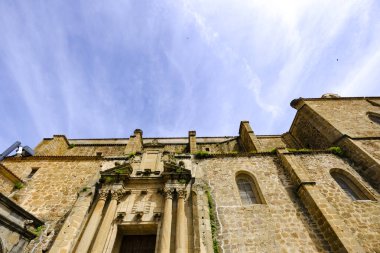 Ortaçağ mimarisi ayrıntılı olarak Extremadura Plasencia