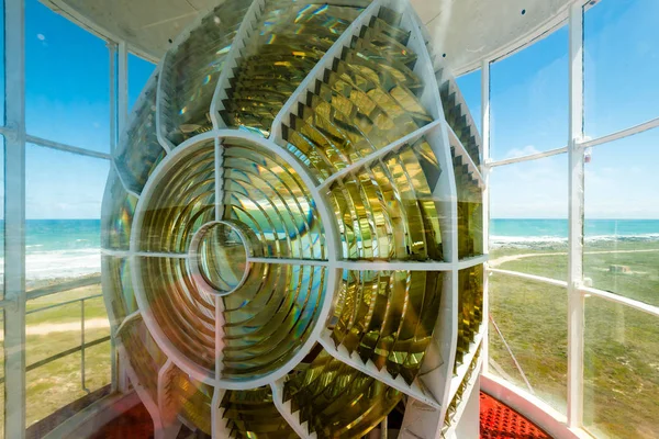 Luz del faro del Cabo Agulhas en Sudáfrica — Foto de Stock