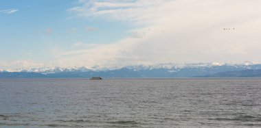 Güzel panorama adlı Konstanz Gölü