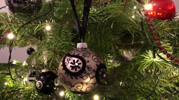 Kerstboom decoratie — Stockvideo