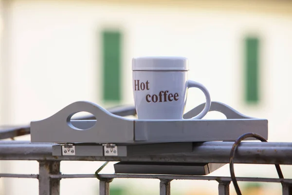 Outdoor cup of coffee — Stock Photo, Image