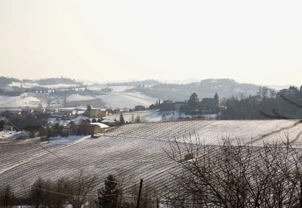 Snowy hills landscape — Stock Photo, Image