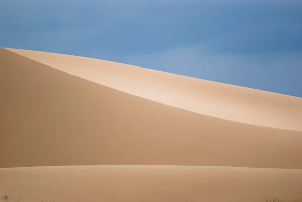 Písečné duny v poušti Gobi. — Stock fotografie