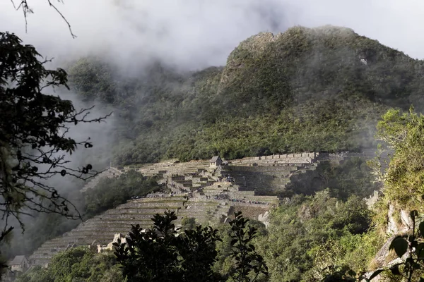 Machu Picchu Ruínas incas vistas de Huayna Picchu — Fotografia de Stock