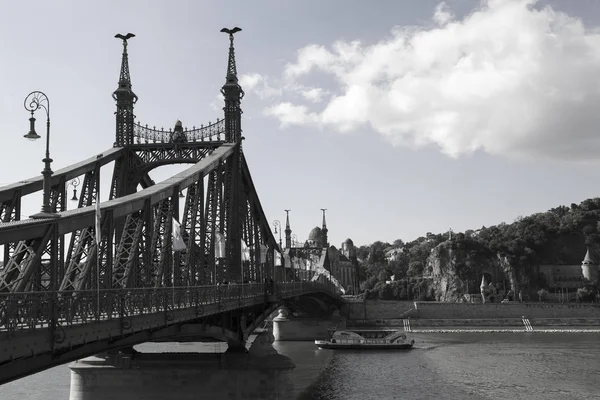 Liberty Bridge Budapest Ungern — Stockfoto