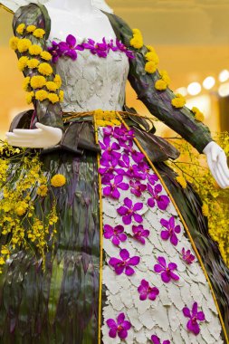 Fleurs de Villes, Floral Mannequin Serisi 