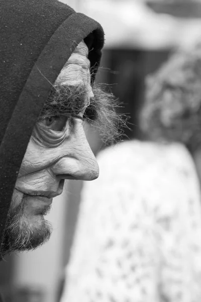 Gli zombie prendono il controllo della città — Foto Stock