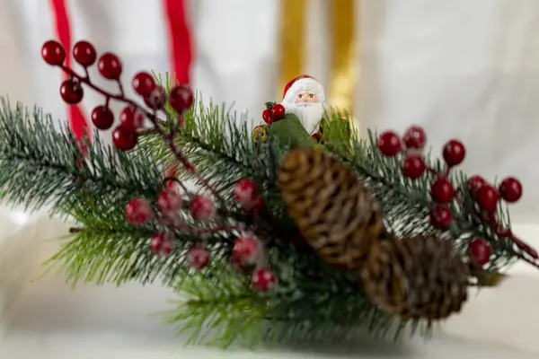 Colección Navideña Regalos Ornamentos Decorativos Sobre Fondo Navideño Naturaleza Muerta — Foto de Stock