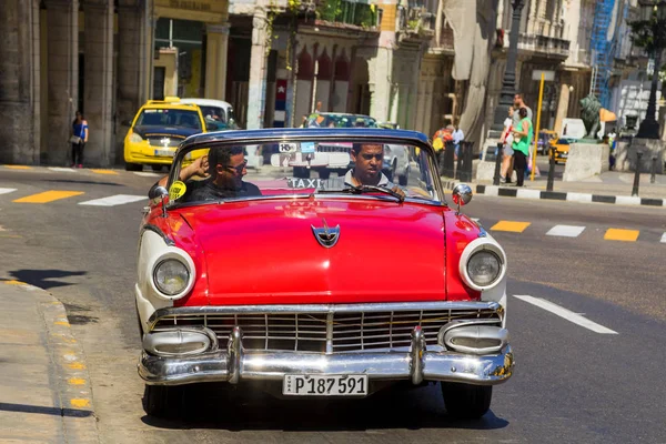 Havane Cuba 2018 Vintage Voitures Classiques Américaines État Entièrement Restauré — Photo