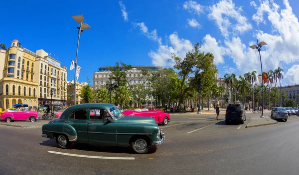Habana Cuba 2018 Coches Clásicos Americanos Vintage Condiciones Totalmente Restauradas —  Fotos de Stock