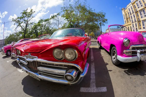 Havana Küba 2018 Klasik Klasik Amerikan Arabaları Tamamen Restore Edildi — Stok fotoğraf