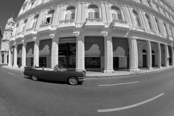 Habana Cuba 2018 Coches Clásicos Americanos Vintage Condiciones Totalmente Restauradas —  Fotos de Stock