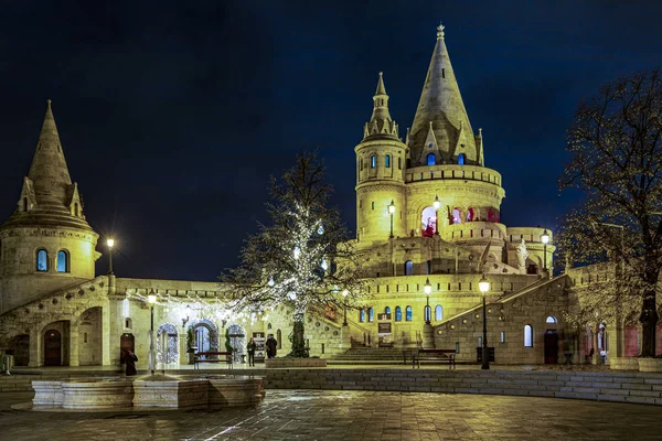 Budapest Hungary Oct 2019 Famous Fisherman Bastion Late Fall Night — Stock Photo, Image