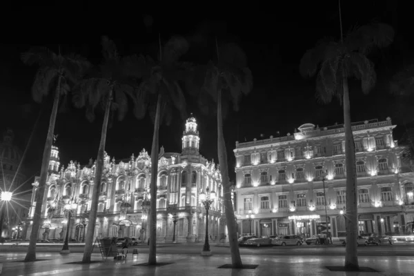 Nattutsikt Över Hotel Inglaterra Och Gran Teatro Habana Paseo Marti — Stockfoto