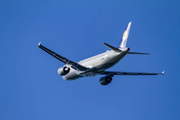 Budapest Hungary Jul 2019 Lufthansa Airline Airbus 321 Aizf Taking — Stock Photo, Image