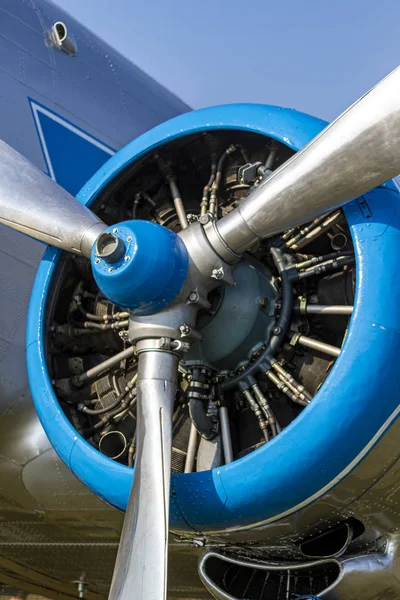 Close Engine Propeller Hub — Stock Photo, Image