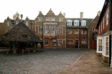 Oakham İngiltere - Aralık 12, 2005:Oakham Okulu Rutland Oakham kasabasında. Turistik mekanlar Avrupa'nın en büyük insan yapımı göllerinden biridir.