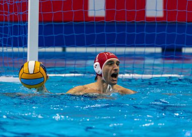 Budapeşte Macaristan 24 Ocak 2020: 34. Erkekler Avrupa sutopu şampiyonası. Milli takımlar turnuvası. Sırbistan-İtalya 4. ve 5. sırada yer alıyor. Sırbistan 8-7 'lik setle dördüncü oldu. 