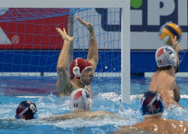 Budapeşte Macaristan 24 Ocak 2020: 34. Erkekler Avrupa sutopu şampiyonası. Milli takımlar turnuvası. Sırbistan-İtalya 4. ve 5. sırada yer alıyor. Sırbistan 8-7 'lik setle dördüncü oldu. 