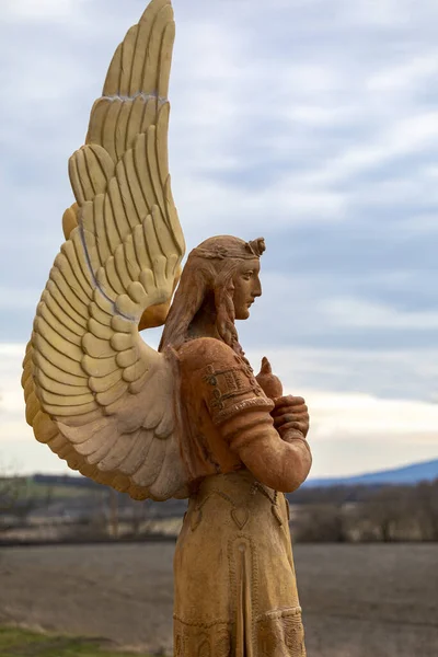 Hungria Mariakemend Fevereiro 2020 Estátua Anjo Religioso Uma Igreja Católica — Fotografia de Stock