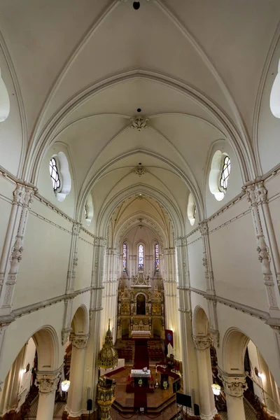 Iglesia San Laszlo Interior Con Casi Toda Decoración Por Cerámica —  Fotos de Stock