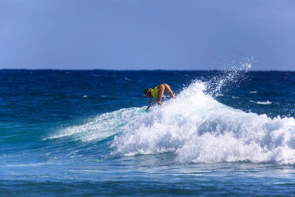 Snapper Rocks Gold Coast Australia Feb 2019 Surfer Non Identificato — Foto Stock