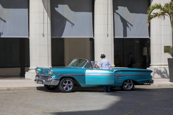 Havana Cuba Feb 2019 Vintage Classic American Cars Restored Condition — Stock Photo, Image